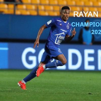 Rayan raveloson champion de france 2021 avec estac